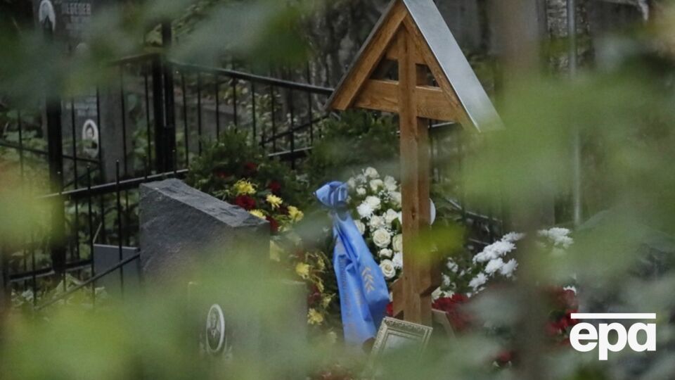 Картонні труни уп'ятеро дешевші за дерев'яні