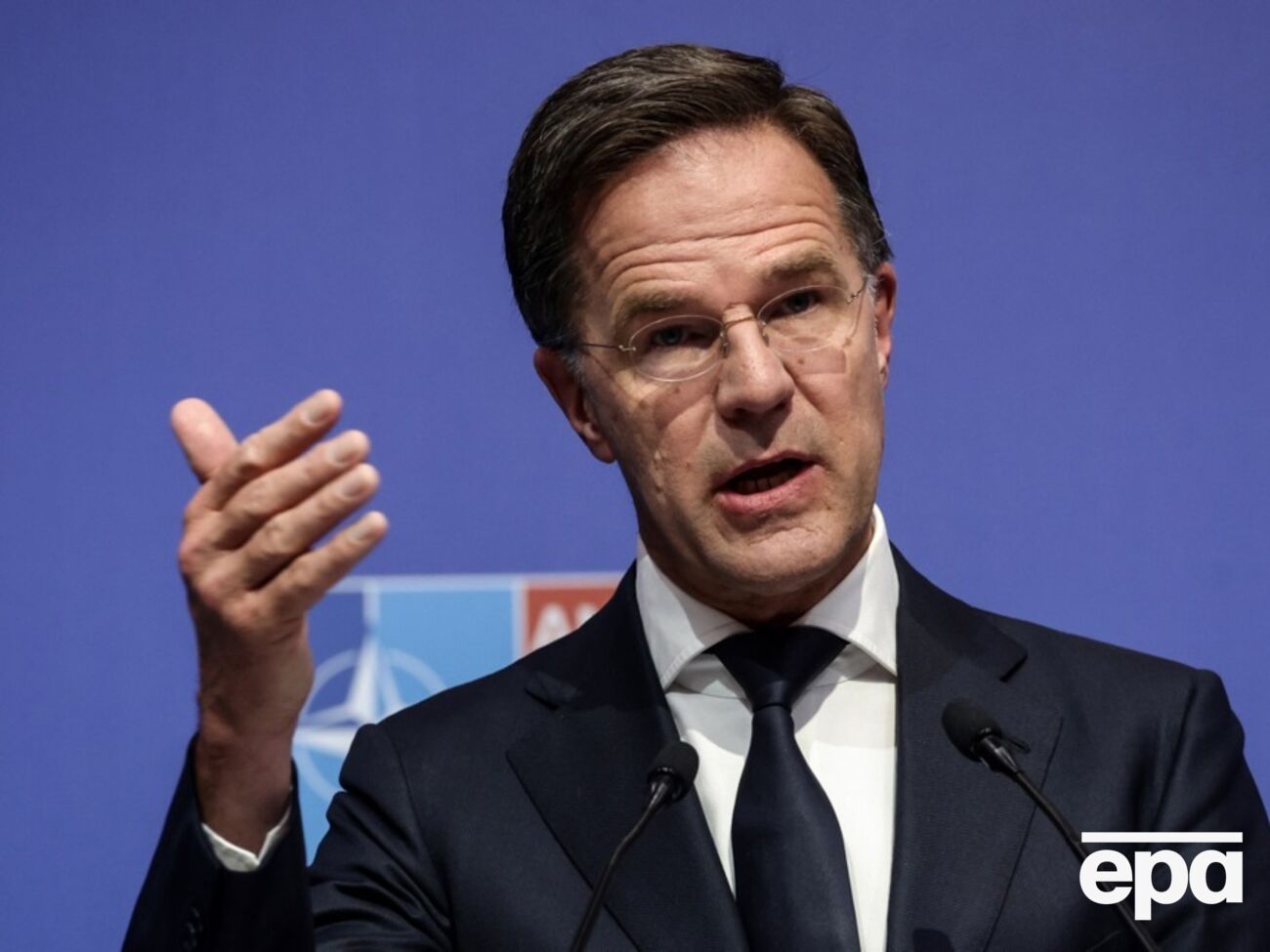 Вашингтон остается сторонником поддержки Киева – генсек НАТО