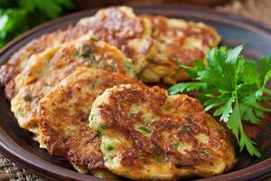 Для блюда вам понадобится два куриных филе