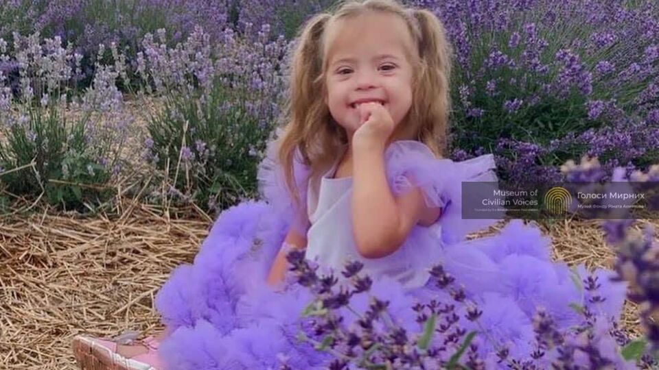 Музей "Голоса Мирных" Фонда Рината Ахметова собрал более 130 тыс. историй украинцев, пострадавших от войны