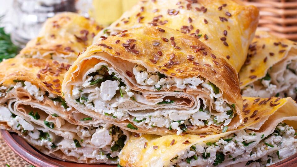 Для рецепта вам понадобится три лаваша