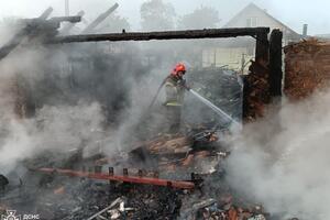 Под огнем были жилые дома