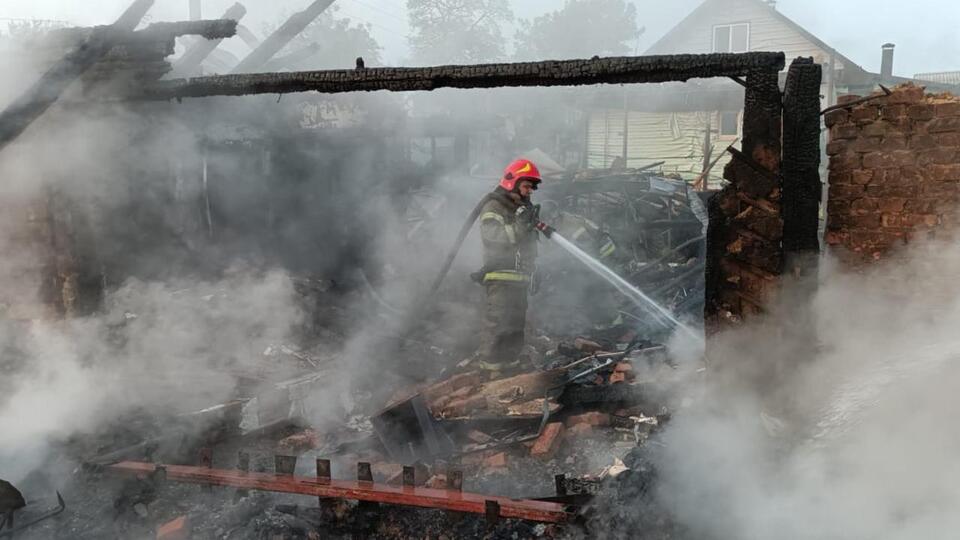 Під вогнем були житлові будинки