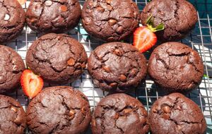 Выпекайте печенье в разогретой до +170...+180 °С духовке около 15 минут