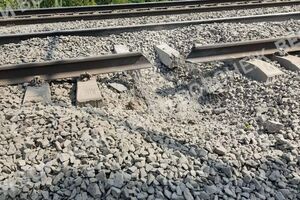 Взрыв произошел между станциями Евдаково и Сагуны