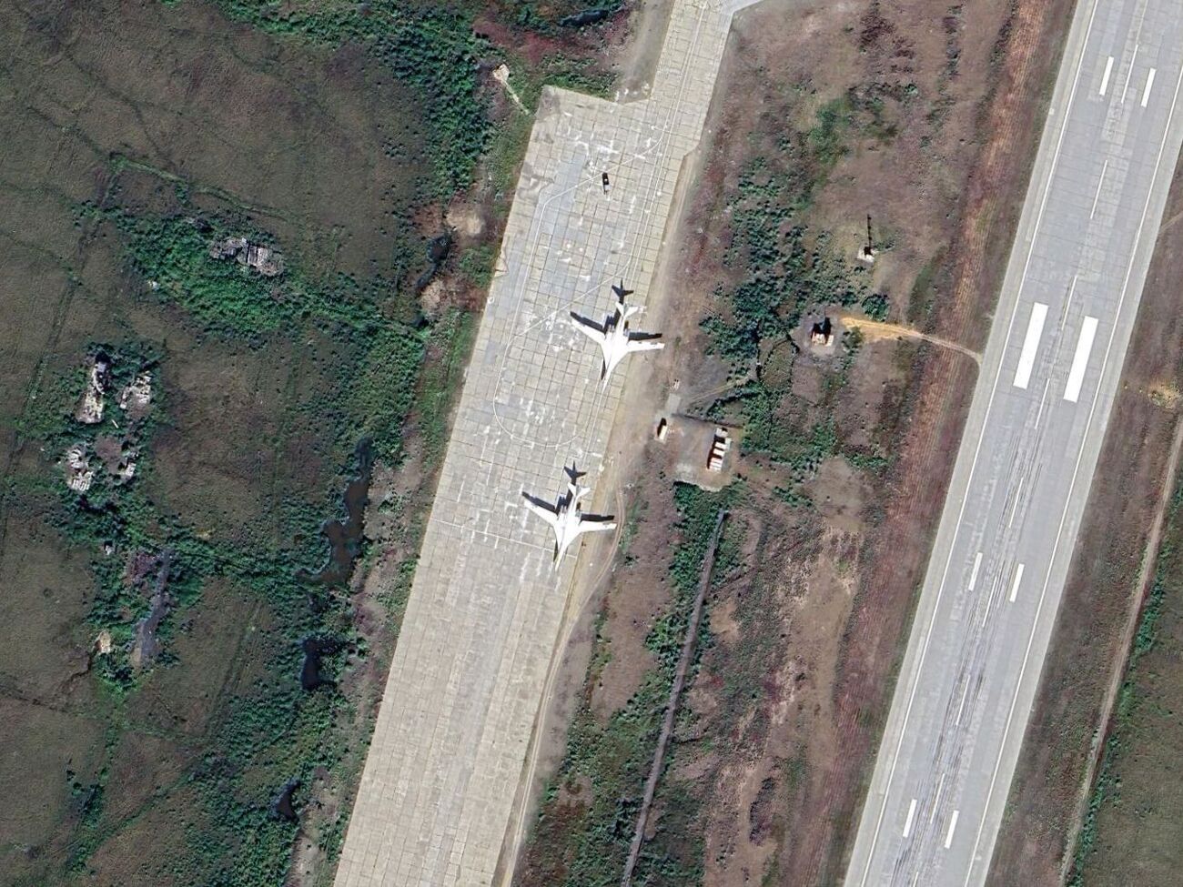 Россия перебросила самолет на аэродром на Чукотке