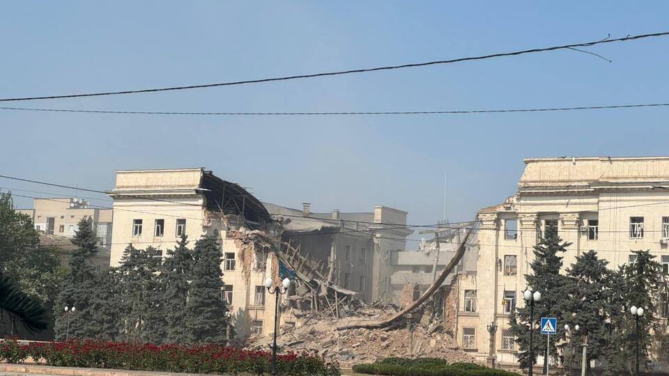 По будівлі ОВА окупанти били двічі протягом дня