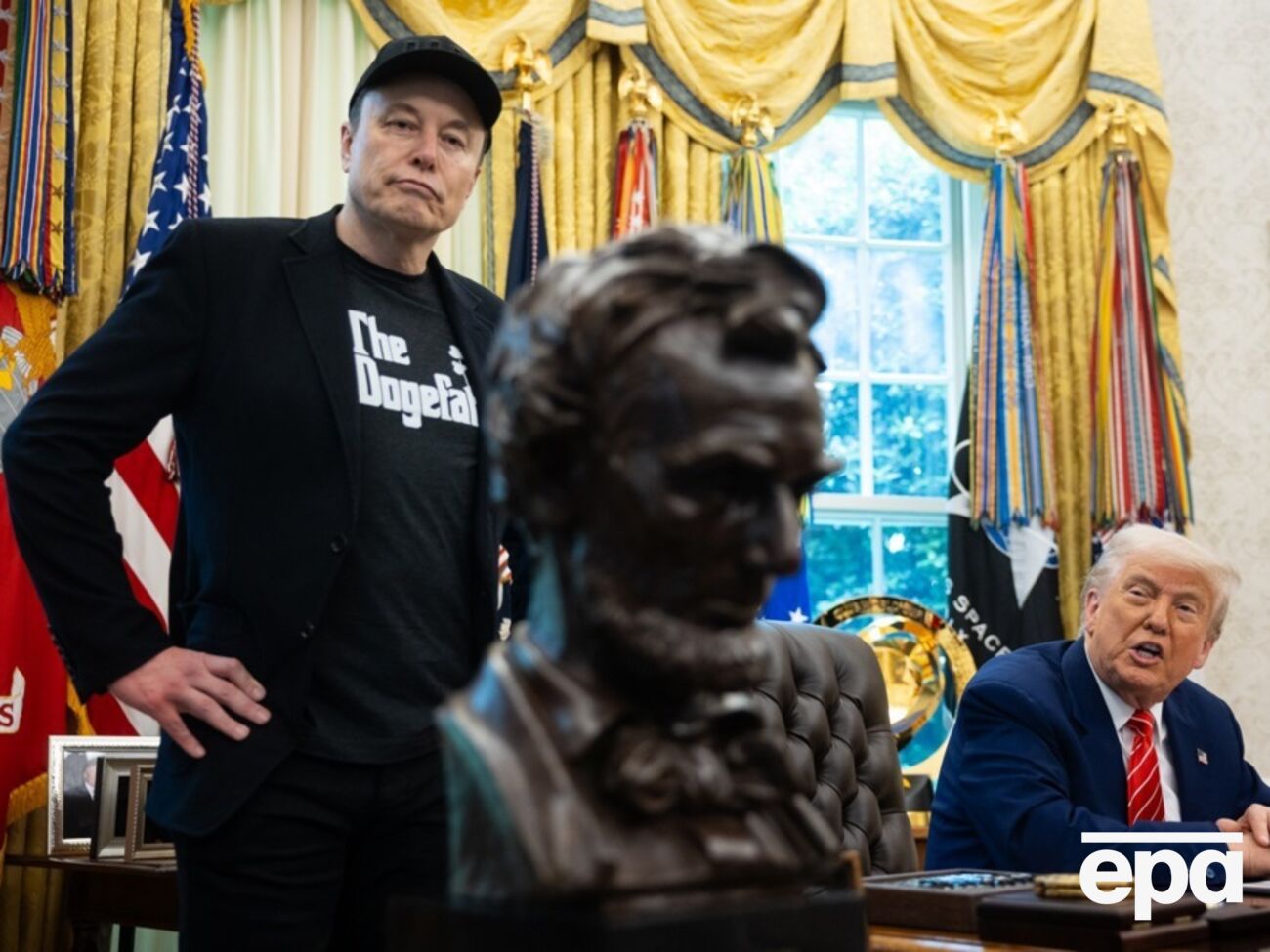 Маск відповів Трампу в соціальній мережі