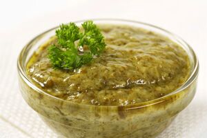 Інгредієнти соусу перебивають до однорідності