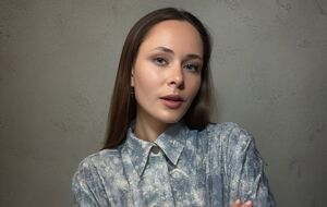 Санина: Наша семья решила остаться за границей, у нас была такая возможность