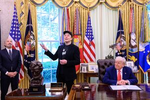 Дружба Маска с Трампом длилась менее года