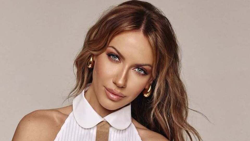 Нікітюк назвала нареченого і пса своїми Рексами