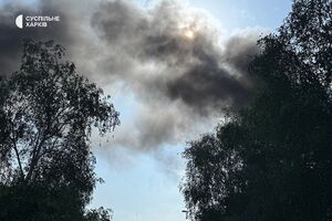 Над обстрелянным ночью районом до сих пор идет дым