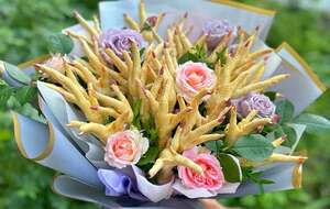 Сообщение с фотографией букета понравилось более 17 тыс. подписчиков