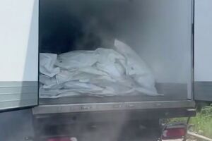 Росіяни поширили відео з рефрижераторами