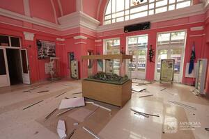 Обстрелы повредили помещение детской железной дороги