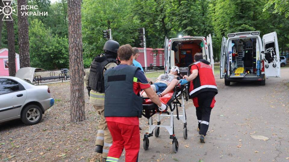 В результате обстрела пострадало более 40 человек