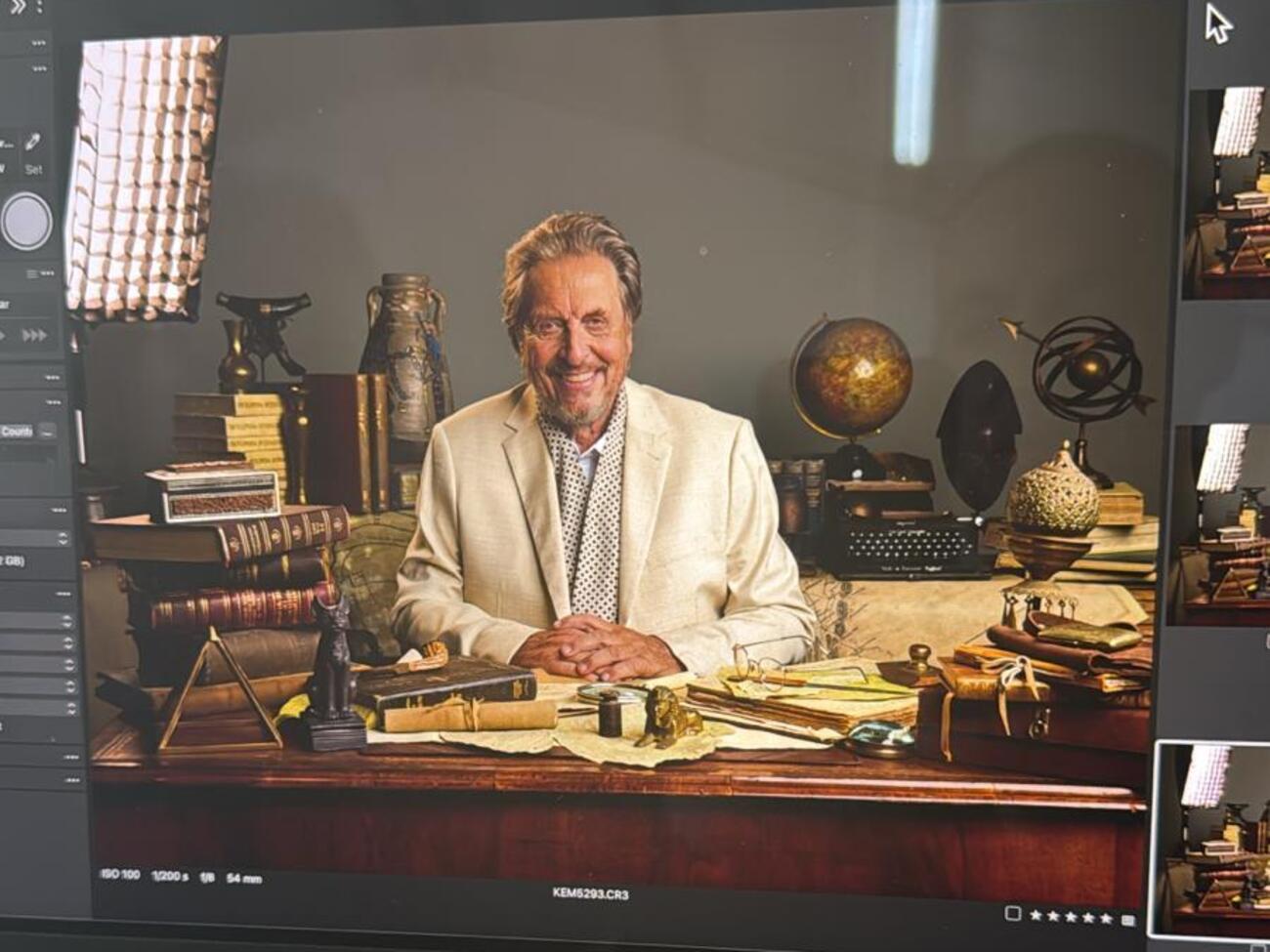 Маск-старший собирается участвовать в форуме в Москве