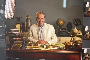 Маск-старший собирается участвовать в форуме в Москве