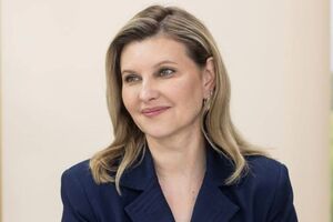 Перша леді України майже завжди віддає перевагу прозорому лаку