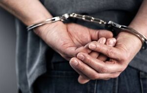 Підліток зізнався в убивстві матері й сестри