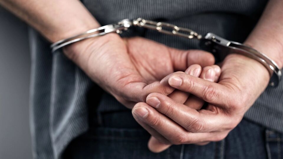 Подросток признался в убийстве матери и сестры