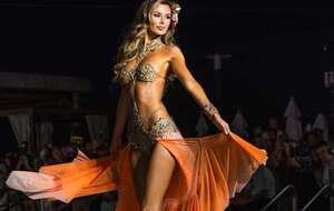 Пріоритет на показі купальників віддали брендам, які очолюють жінки