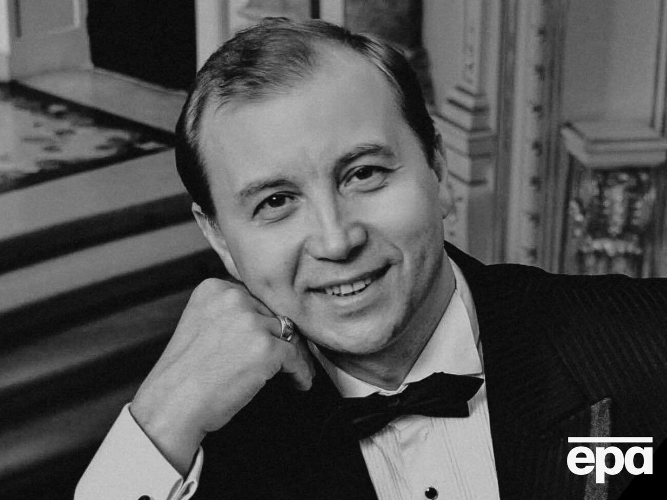 Горай був заслуженим артистом України