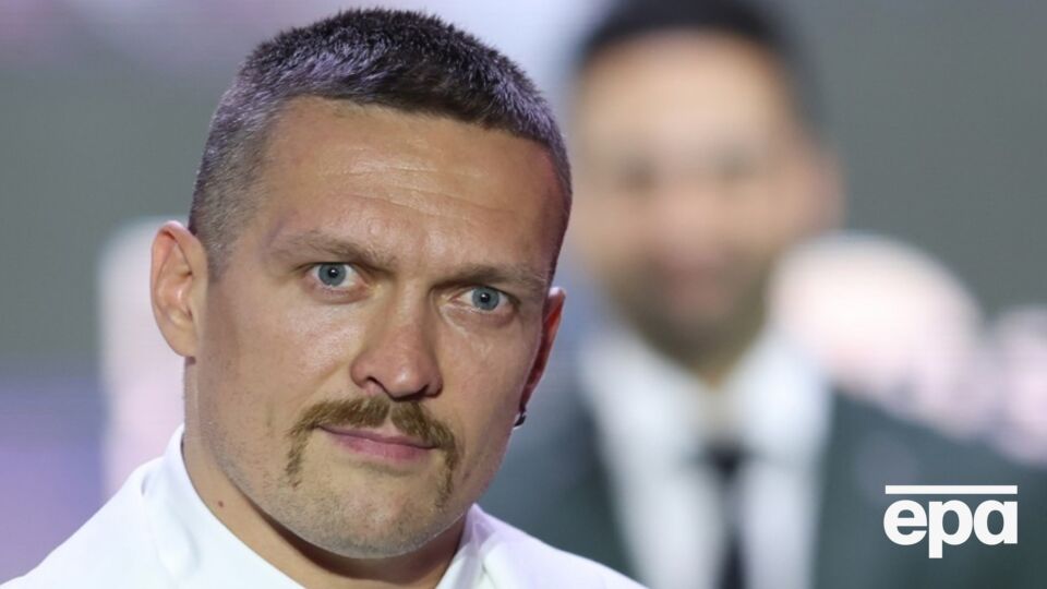 Усик – Трампу: Живи, пожалуйста, в Украине и наблюдай