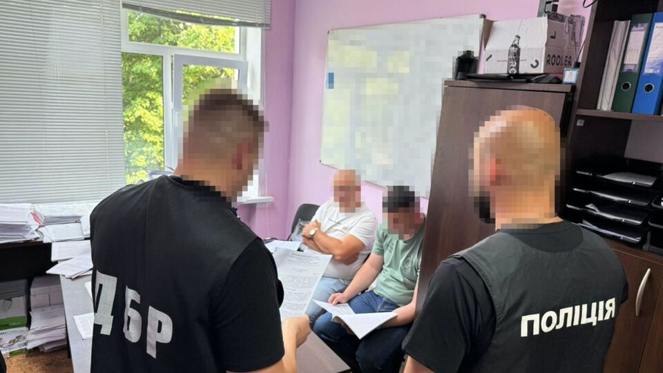 Військові, які нібито брали участь у бойових діях у Харківській області, залишали собі 30 тис. грн, решту, імовірно, віддавали начальнику