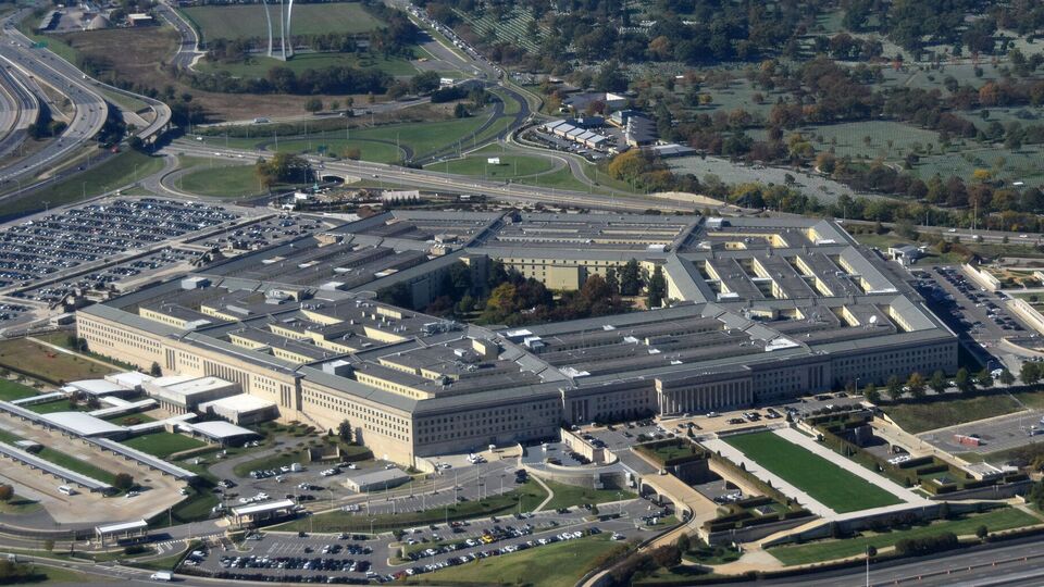 Военные базы США, как и других стран, не достаточно защищены от таких атак, рассказал американский чиновник