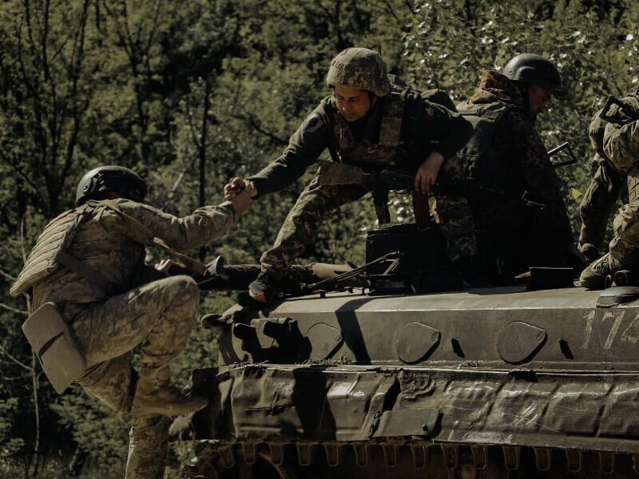 Речник ОСУВ "Хортиця" додав, що РФ "дуже активно намагається" зайти в регіон