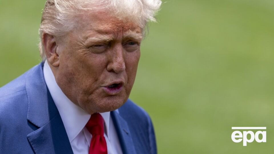 За словами Трампа (на фото), "дуже некомпетентний" губернатор Каліфорнії й міська голова Лос-Анджелеса мали б подякувати йому