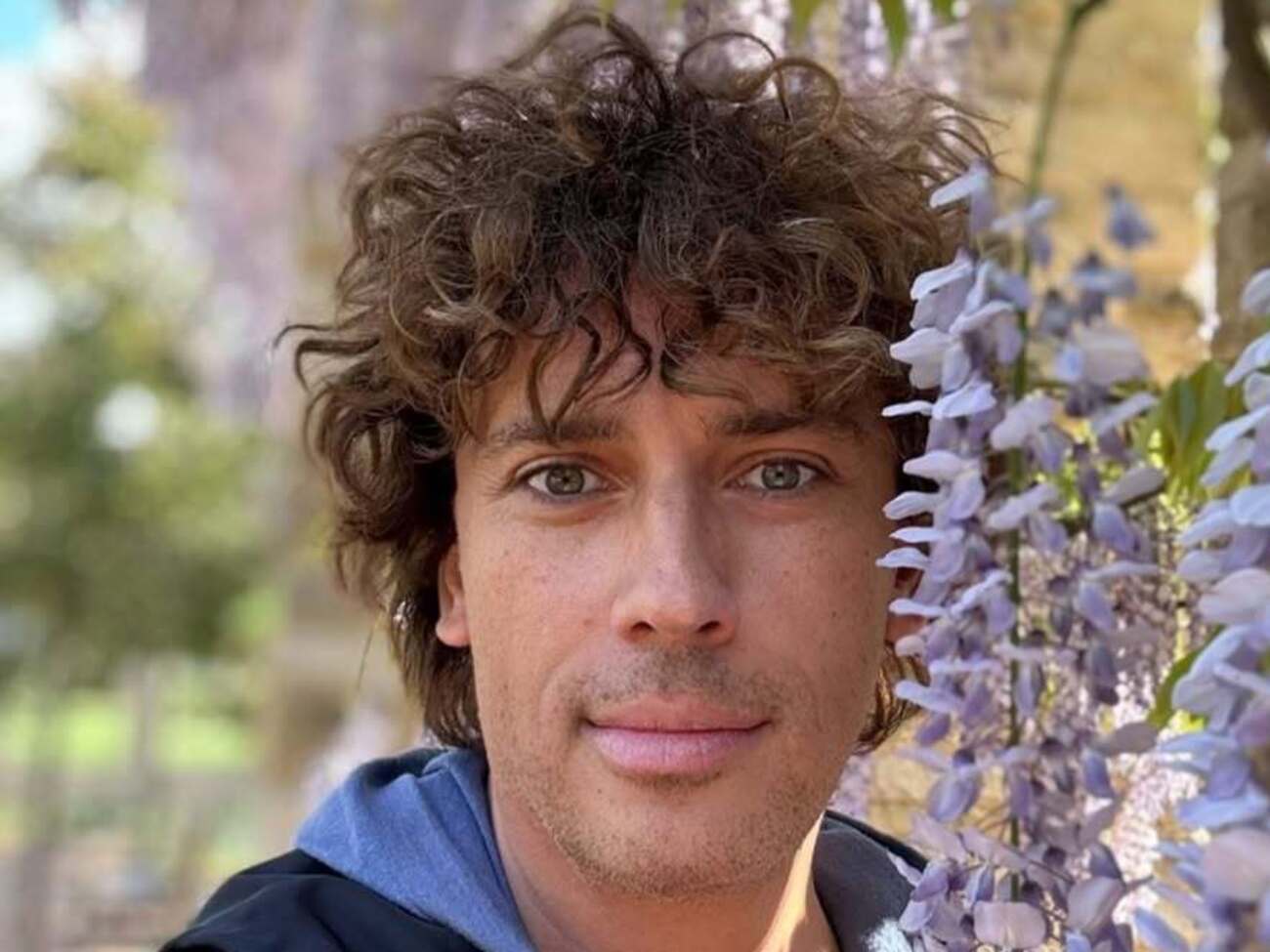 Галкин в 2022 году уехал из России