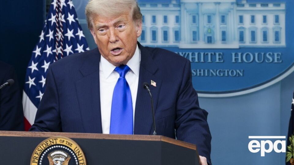 Трамп (на фото) поручил Рубио пересмотреть вопрос о признании Сирии государством – спонсором терроризма