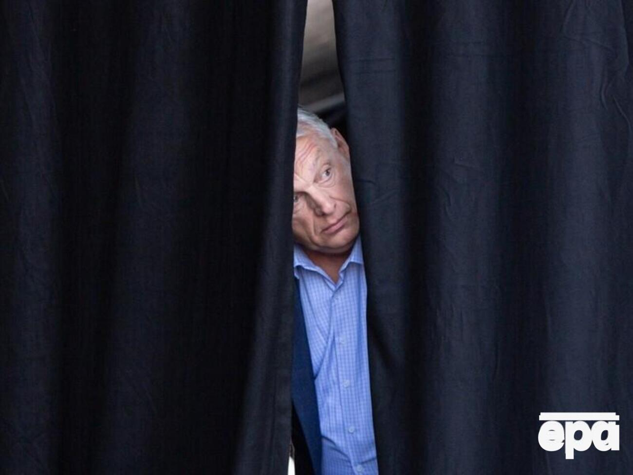 Уряд, який очолює Орбан, спіткала криза