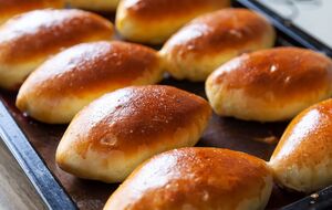 Из этого теста можно делать пирожки с любой начинкой