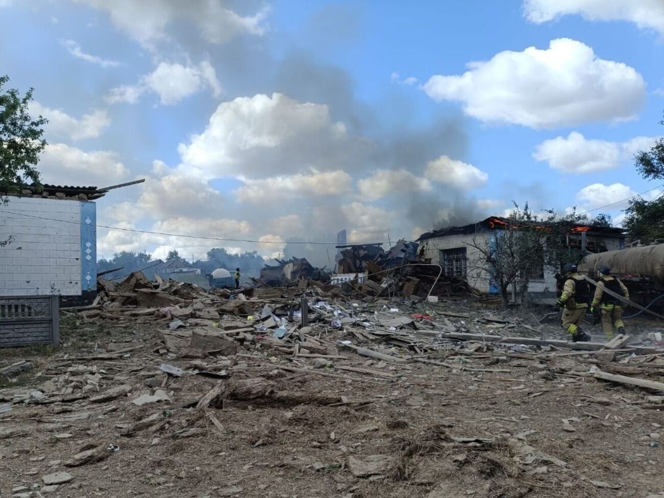 Сили оборони півдня писали, що удару, імовірно, завдали балістичними ракетами