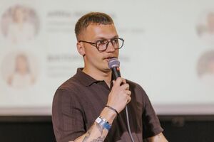 Цыганков работает в 176-м киевском лицее