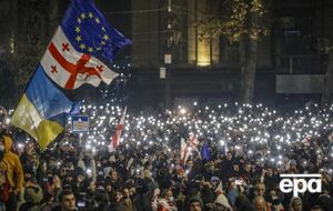 Оппозиция и активисты с осени 2024 года протестуют против фальсификаций на выборах