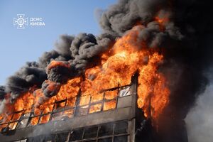Після обстрілу у столиці були пожежі
