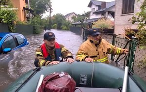 У Львівській області вода почала затоплювати будинки