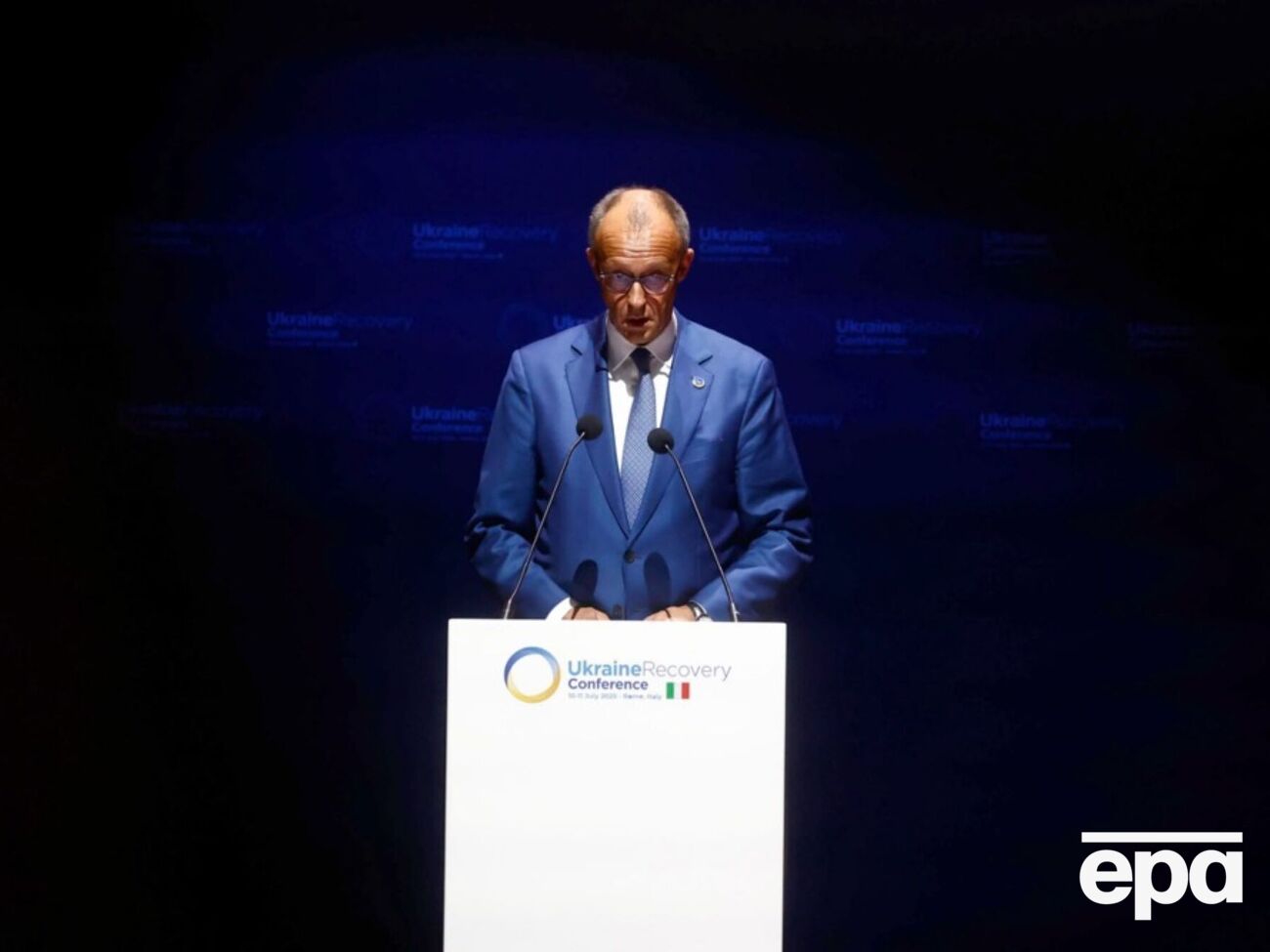 Мерц призвал Трампа остаться "на одной странице истории" с европейцами