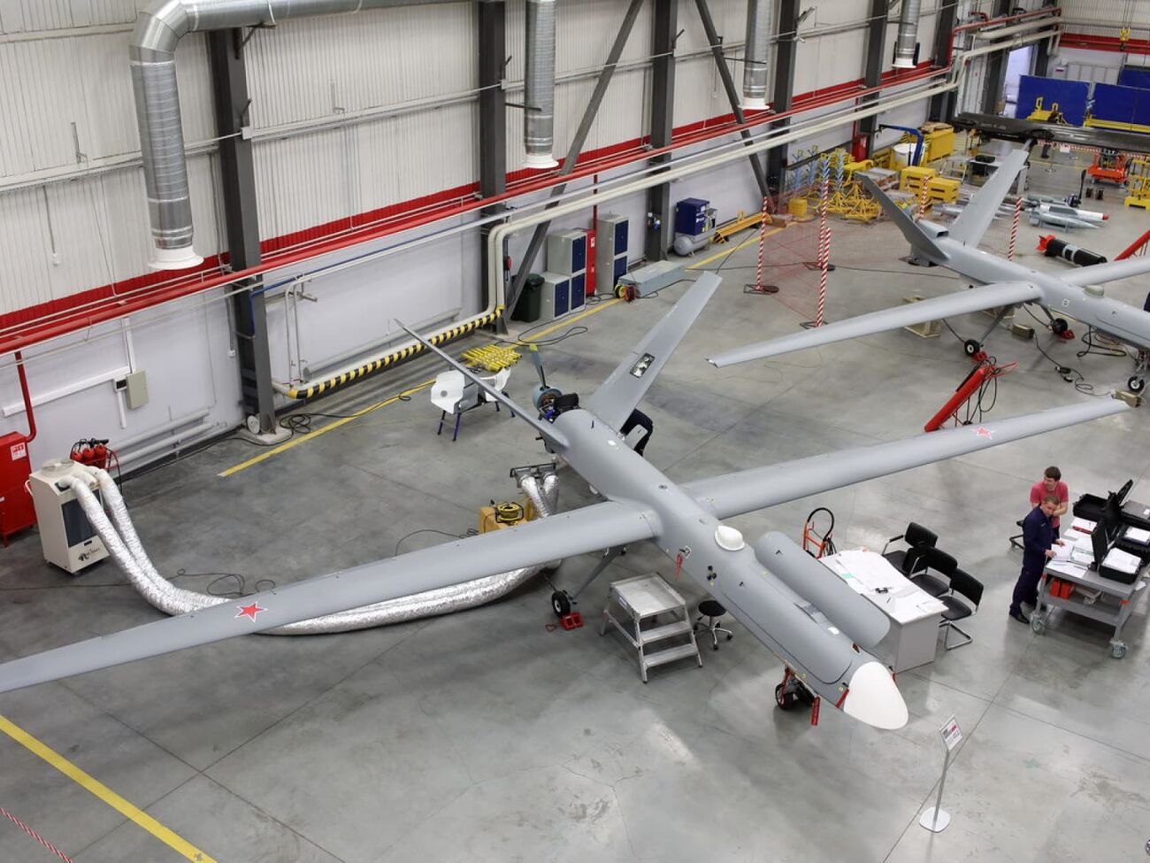 Дрони атакували заводи РФ, які виробляють БПЛА і МіГ