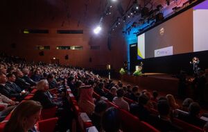 Мы готовы быть партнером для международных инвесторов, стремящихся участвовать в восстановлении, подчеркнула Емченко