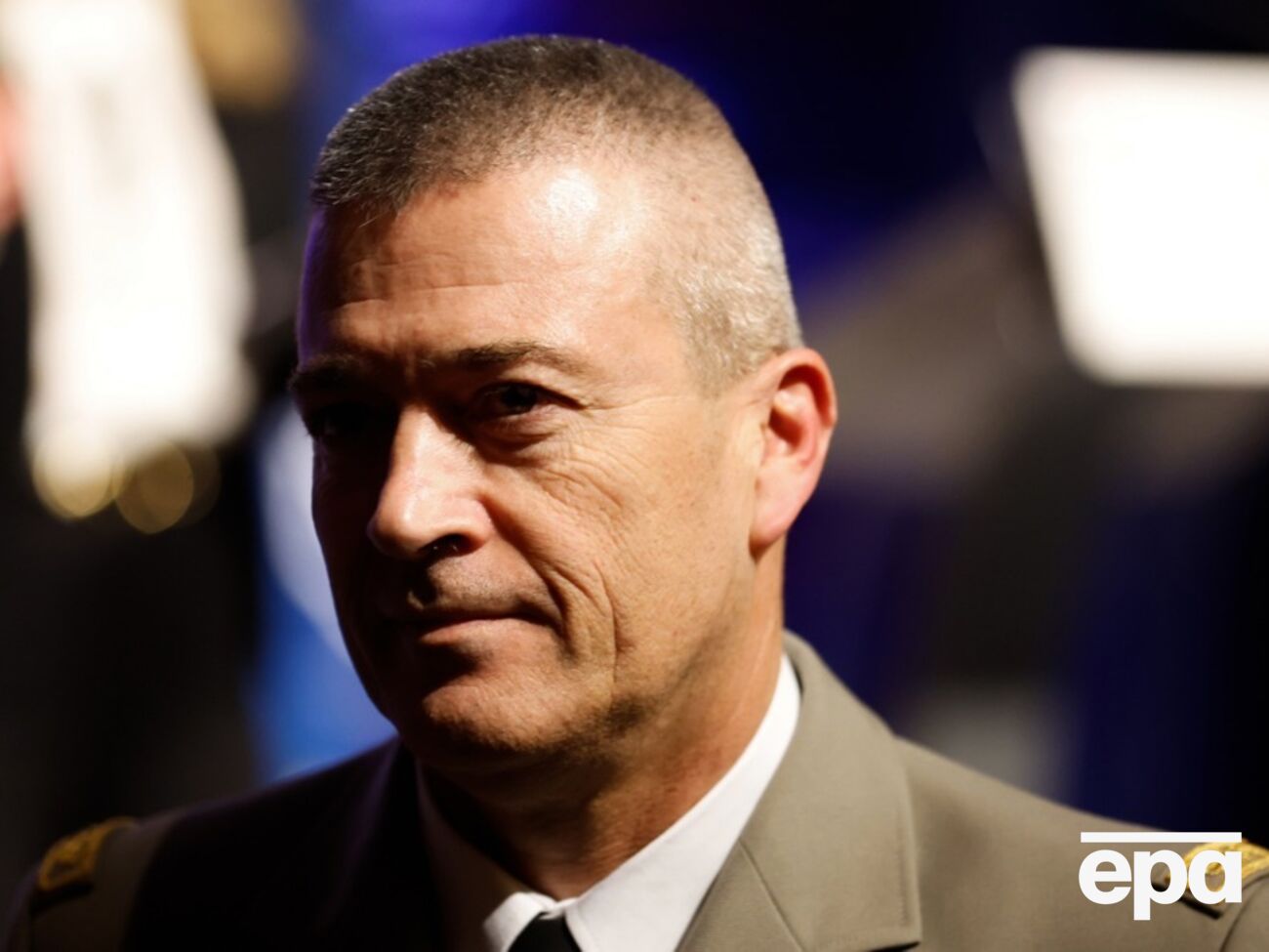 Бурхар отметил, что Россия так или иначе фигурирует во всех угрозах для страны