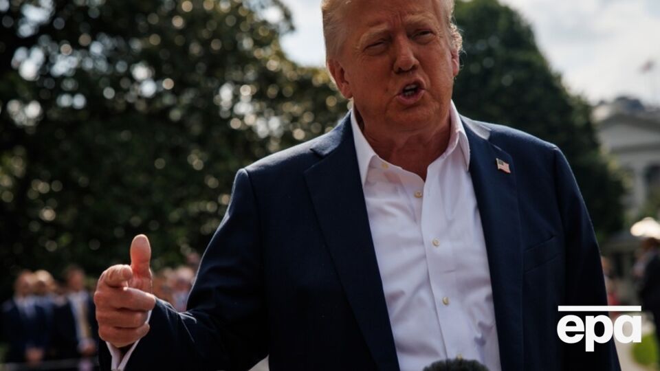 Трамп ответил на вопросы журналистов о том, как он относится к сегодняшней атаке России на Украину