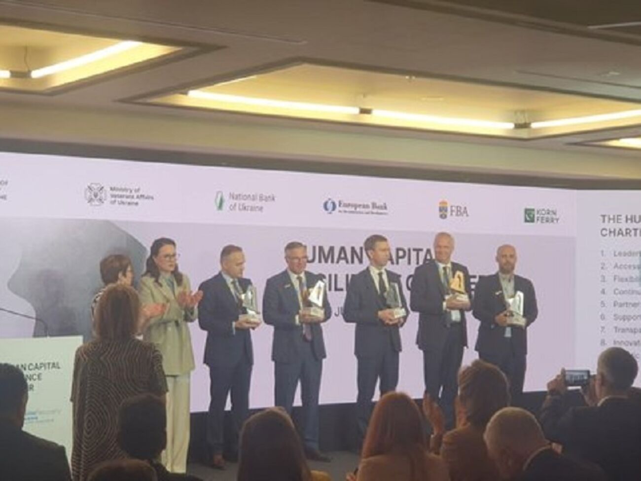 Бизнес-сообщества Украины могут защитить и ускорить обновление рынка труда страны, отметила Рено-Бассо