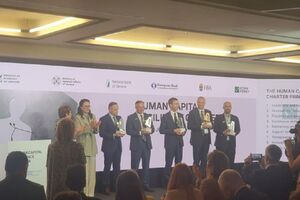 Бизнес-сообщества Украины могут защитить и ускорить обновление рынка труда страны, отметила Рено-Бассо