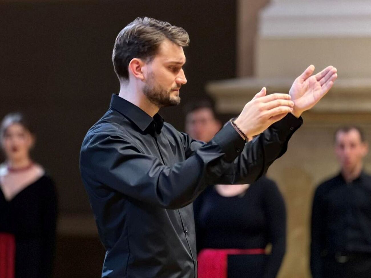 Яценко два роки тому очолив хор "Гомін"